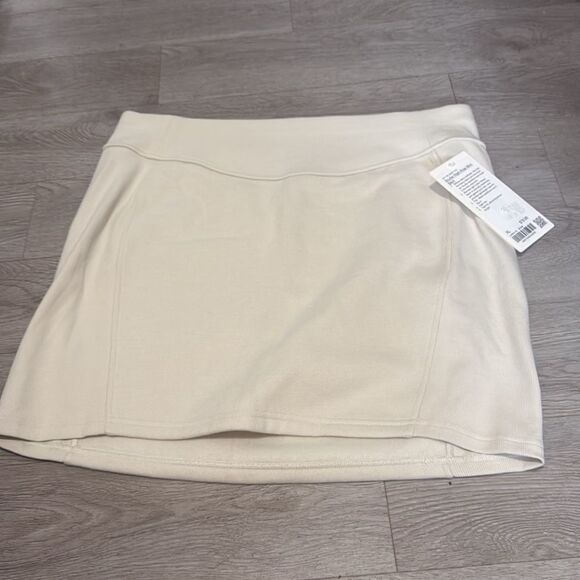 NWT LuLuLemon Scuba High Rise Mini Skirt Bone Extra Large - Picture 11 of 12